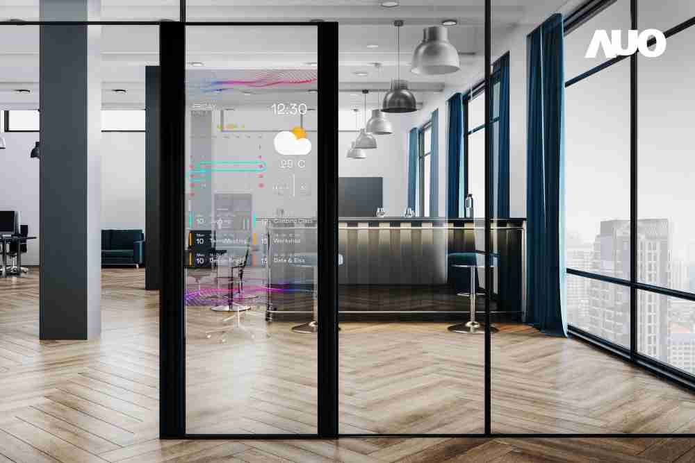 60吋Micro LED透明窗屏显示器，，，可依需求调整并延伸应用于不同场域，，，，包括汽车侧窗或家庭玄关、、、智慧橱窗、、、商业展示等面向，，，提供丰富的信息娱乐内容