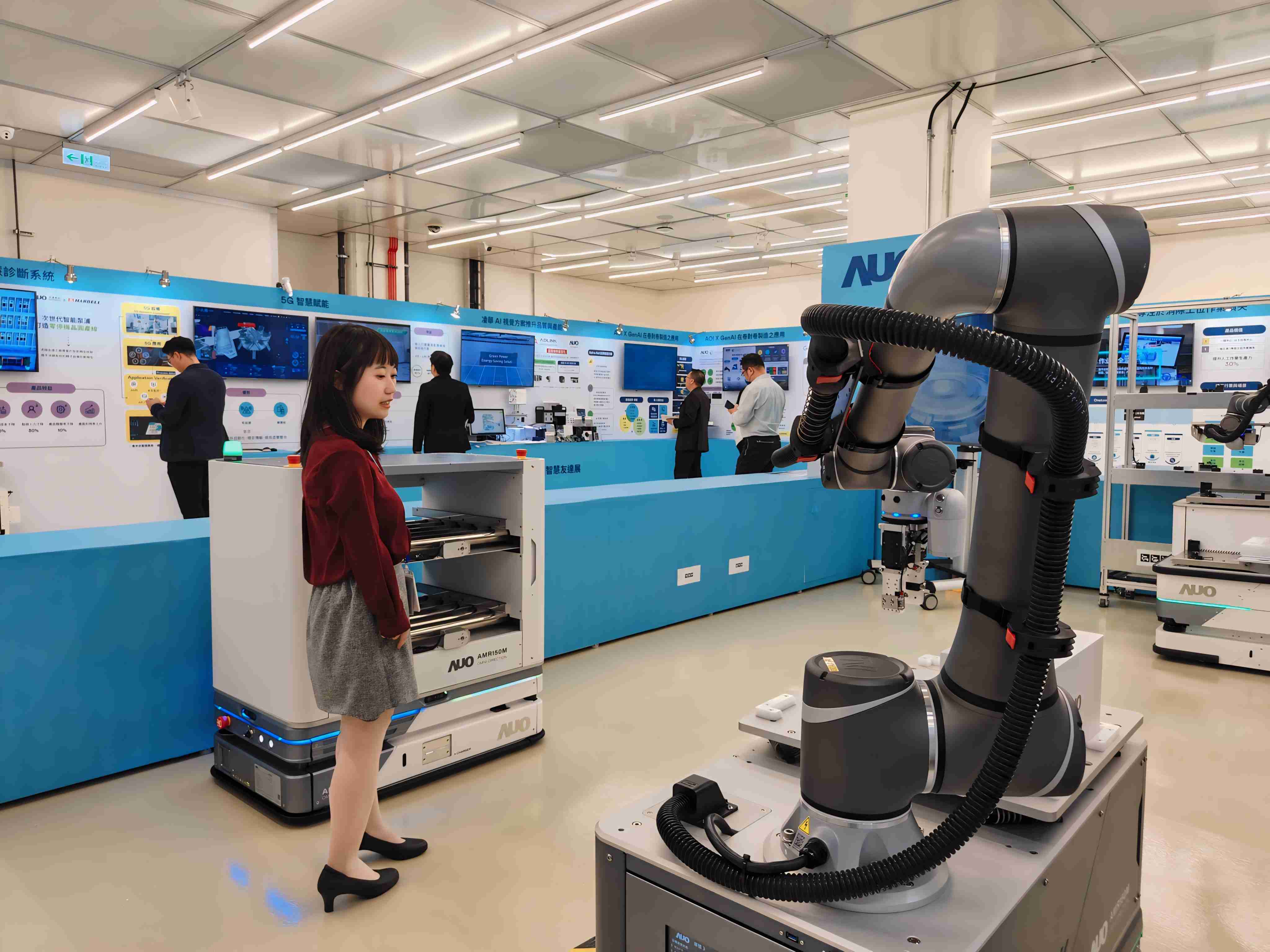 2024智能彩神vll展邀集生态圈伙伴共同参展，，从数字应用、、、、净零减碳到能源发展，，创造全方位永续商机，，携手生态圈伙伴迈向永续未来